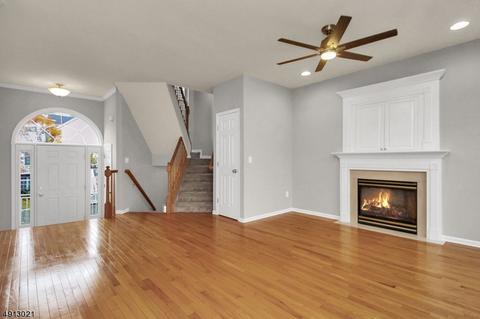 105 Arrowgate Dr, Randolph, NJ 07869 photo 16