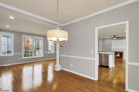 105 Arrowgate Dr, Randolph, NJ 07869 photo 10