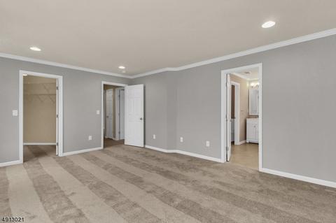 105 Arrowgate Dr, Randolph, NJ 07869 photo 19