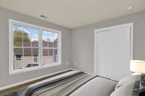 105 Arrowgate Dr, Randolph, NJ 07869 photo 5