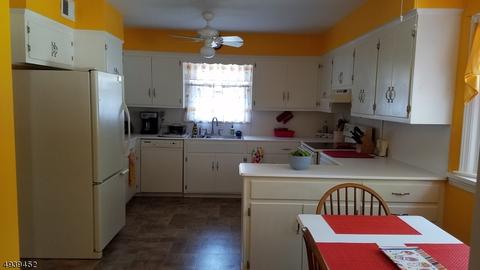 67 Alpine Dr, Wayne, NJ 07470 photo 4