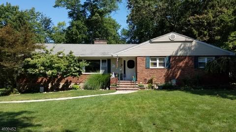 67 Alpine Dr, Wayne, NJ 07470 photo 1