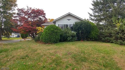 701 High St, Hackettstown, NJ 07840 photo 2