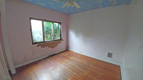 701 High St, Hackettstown, NJ 07840 photo 9