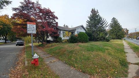 701 High St, Hackettstown, NJ 07840 photo 3