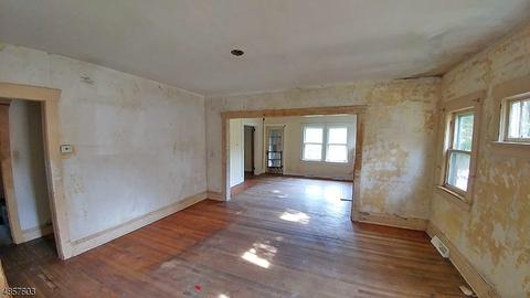 701 High St, Hackettstown, NJ 07840 photo 6