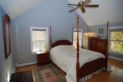 75 Maple Ave, Berkeley Heights, NJ 07922 photo 13