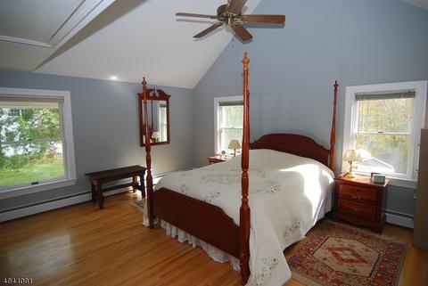 75 Maple Ave, Berkeley Heights, NJ 07922 photo 12