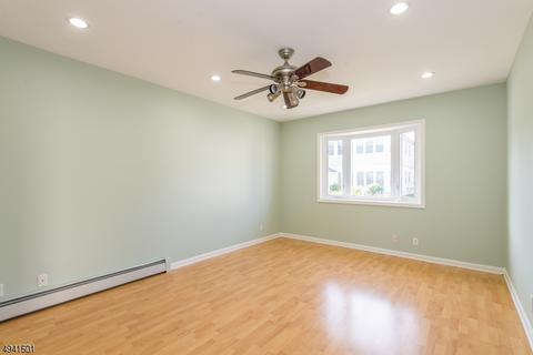 235 Wallington Ave, Wallington, NJ 07057 photo 8