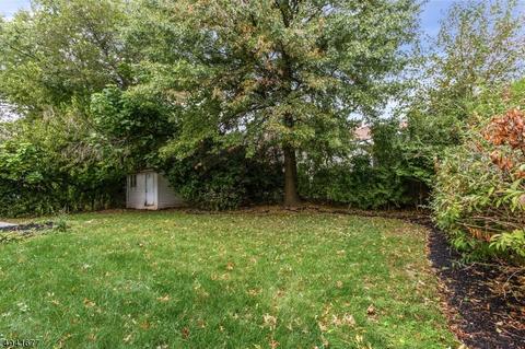 34 Warwick Rd, Hillside, NJ 07205 photo 23