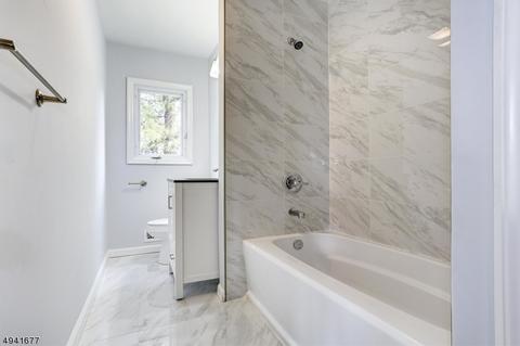 34 Warwick Rd, Hillside, NJ 07205 photo 20
