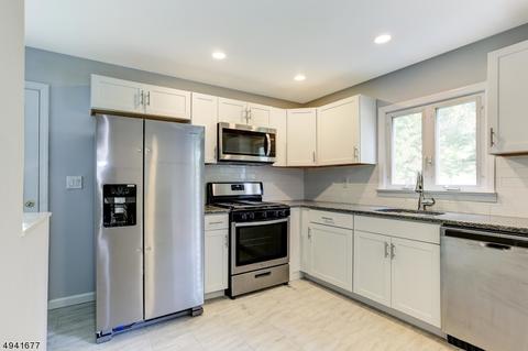 34 Warwick Rd, Hillside, NJ 07205 photo 18