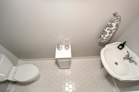 14 Carter Rd, Haskell, NJ 07420 photo 11