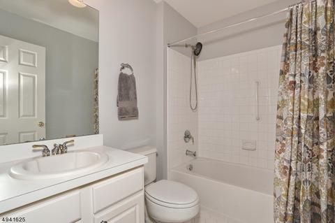 14 Carter Rd, Haskell, NJ 07420 photo 18