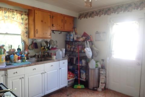335 Codrington Pl, Bound Brook, NJ 08805 photo 3