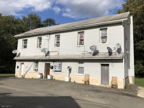 70 Ferrara Ave, Wayne, NJ 07470 photo 1