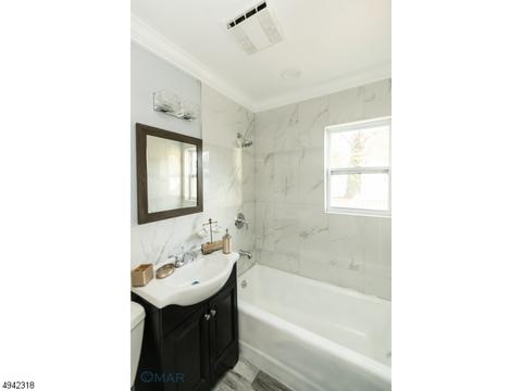 427 Warfield Rd, North Plainfield, NJ 07063 photo 16