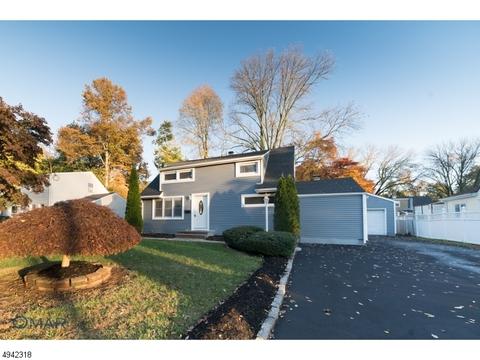 427 Warfield Rd, North Plainfield, NJ 07063 photo 2