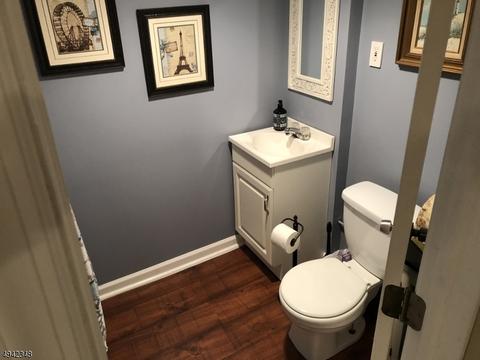 16 Jansen Ln, Wayne, NJ 07470 photo 13