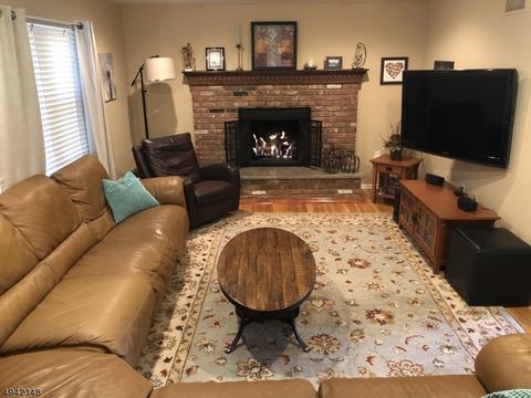 16 Jansen Ln, Wayne, NJ 07470 photo 5