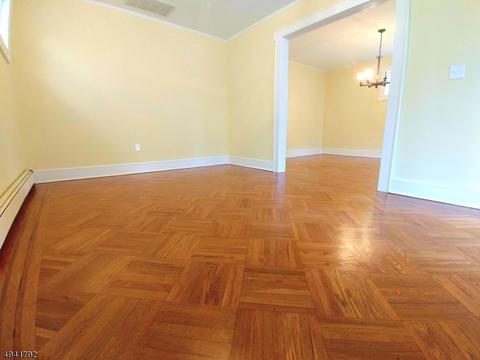 76 S Maple Ave, Springfield, NJ 07081 photo 4