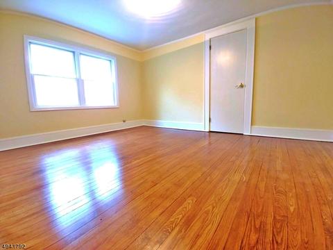 76 S Maple Ave, Springfield, NJ 07081 photo 7