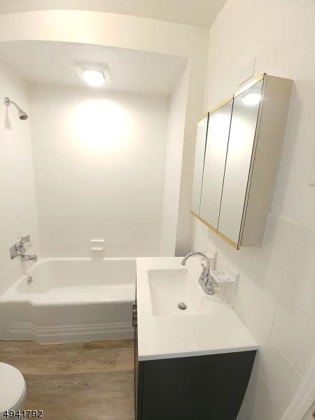 76 S Maple Ave, Springfield, NJ 07081 photo 6