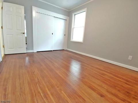 76 S Maple Ave, Springfield, NJ 07081 photo 9