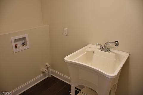 154 Valley Rd, Wayne, NJ 07470 photo 22