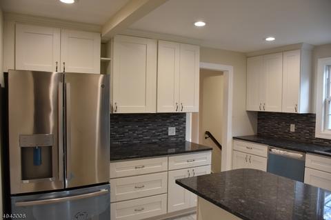 154 Valley Rd, Wayne, NJ 07470 photo 8