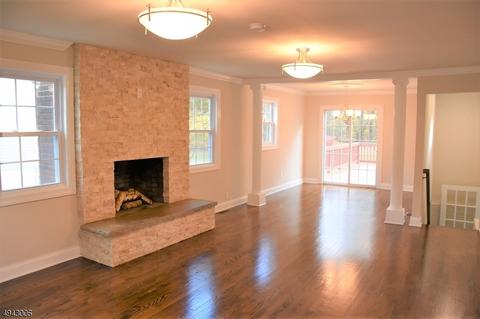 154 Valley Rd, Wayne, NJ 07470 photo 2