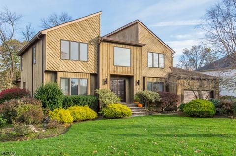 23 Timberline Dr, Wayne, NJ 07470 photo 1