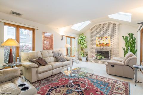 23 Timberline Dr, Wayne, NJ 07470 photo 9