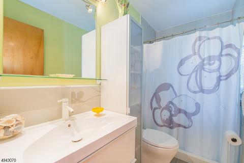 23 Timberline Dr, Wayne, NJ 07470 photo 11