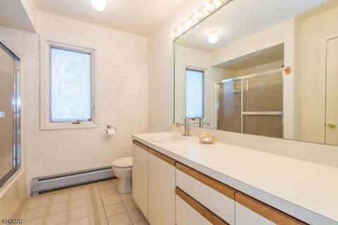 23 Timberline Dr, Wayne, NJ 07470 photo 16
