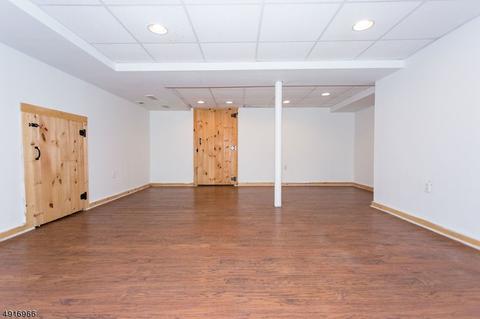504 E Prospect St, Hackettstown, NJ 07840 photo 9