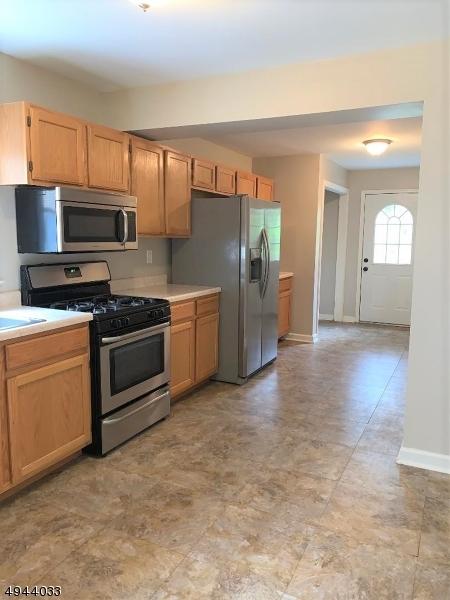 40 Haskell Ave, Wanaque Boro, NJ 07420 photo 6