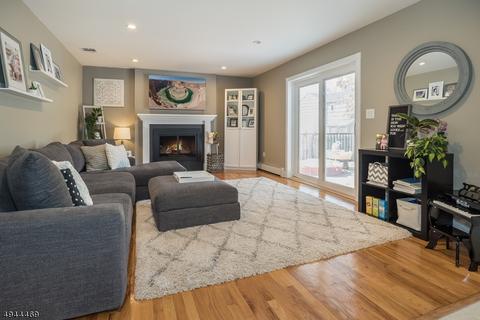 11 Drayton Pl, Wayne, NJ 07470 photo 10
