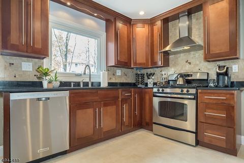 11 Drayton Pl, Wayne, NJ 07470 photo 6