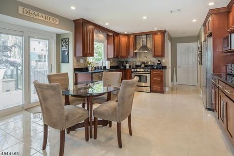 11 Drayton Pl, Wayne, NJ 07470 photo 7
