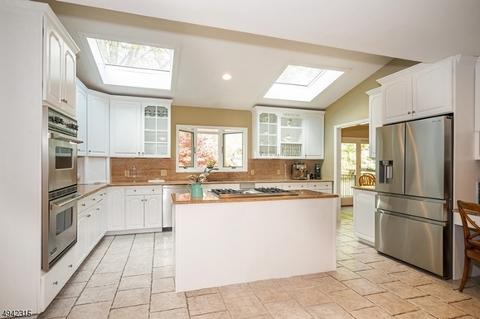 9 Jane Ter, Mendham, NJ 07945 photo 6
