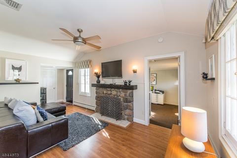 59 Tamarack Rd, Wayne, NJ 07470 photo 4
