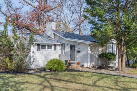 59 Tamarack Rd, Wayne, NJ 07470 photo 1