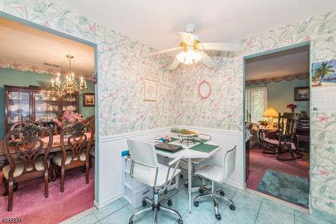 101 Algonquin Trl, Wayne, NJ 07470 photo 9