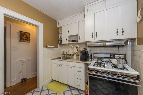 617 Centre St, Nutley, NJ 07110 photo 21