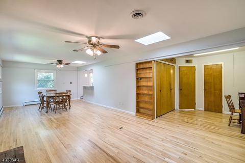 55 4th Ave, Wanaque Boro, NJ 07420 photo 13