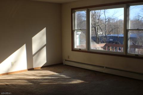 20 Smith St, Stanhope, NJ 07874 photo 9