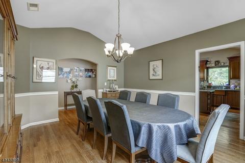 29 Cypress Ter, Springfield, NJ 07081 photo 9
