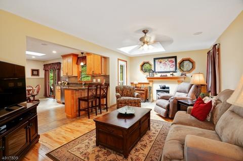137 Black Brook Rd, Hampton, NJ 08827 photo 4