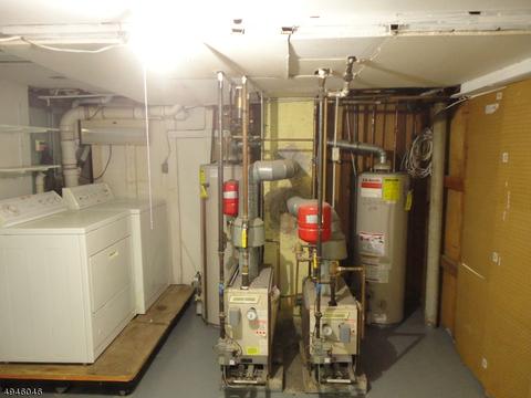 45 Ackerman Ave, Saddle Brook, NJ 07663 photo 12